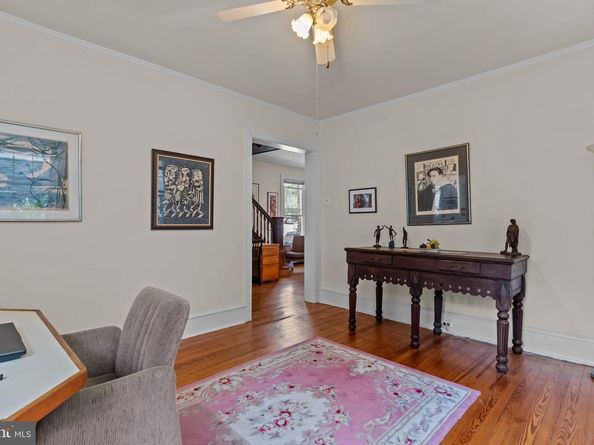 7918 Park Avenue, Elkins Park PA 19027
