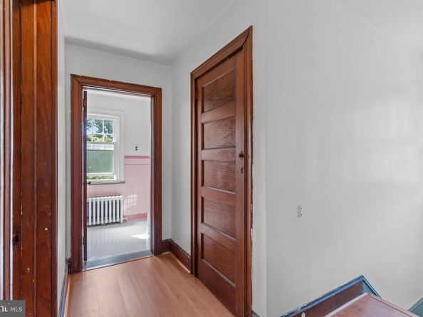 7918 Park Avenue, Elkins Park PA 19027