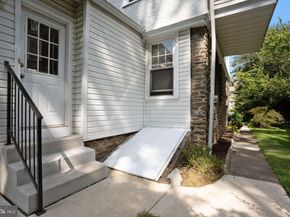 7918 Park Avenue, Elkins Park PA 19027
