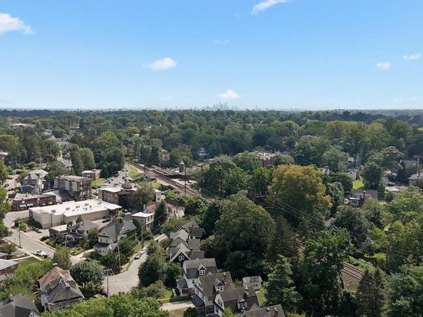7918 Park Avenue, Elkins Park PA 19027
