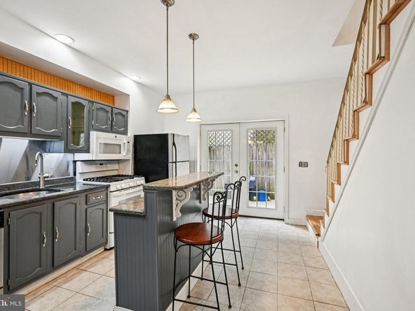 408 Monroe Street, Philadelphia PA 19147