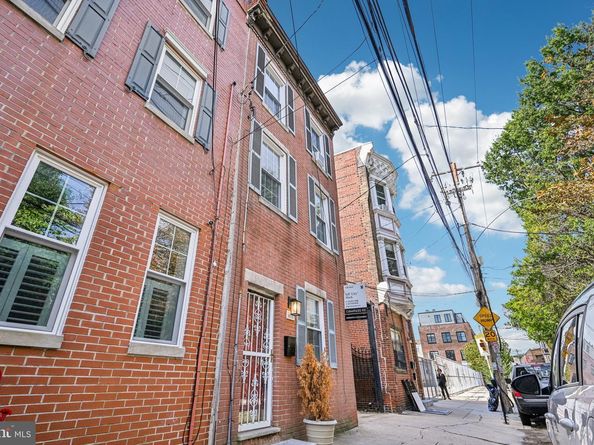 408 Monroe Street, Philadelphia PA 19147