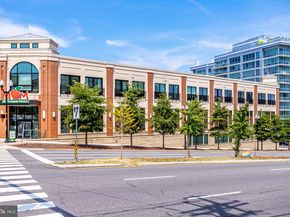 2106 N Scott Street 40, Arlington VA 22209
