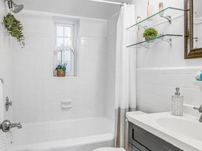 2106 N Scott Street 40, Arlington VA 22209