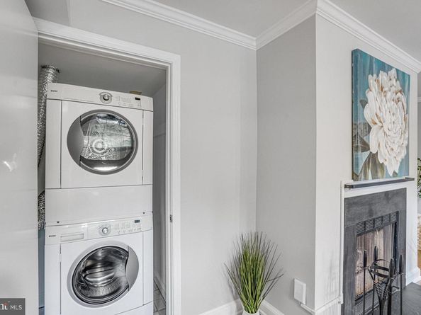2106 N Scott Street 40, Arlington VA 22209