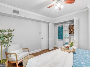 2106 N Scott Street 40, Arlington VA 22209