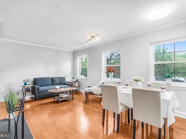 2106 N Scott Street 40, Arlington VA 22209