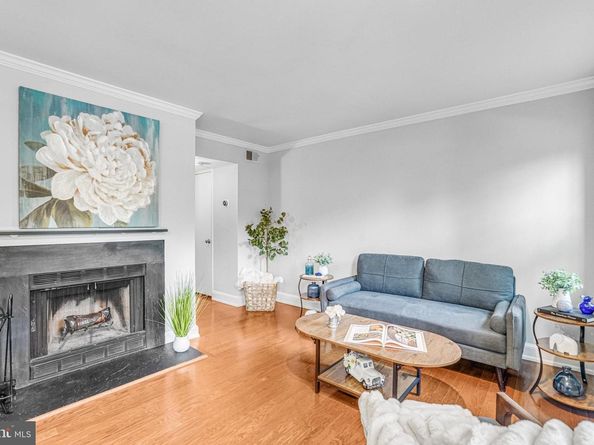 2106 N Scott Street 40, Arlington VA 22209