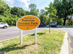 2106 N Scott Street 40, Arlington VA 22209