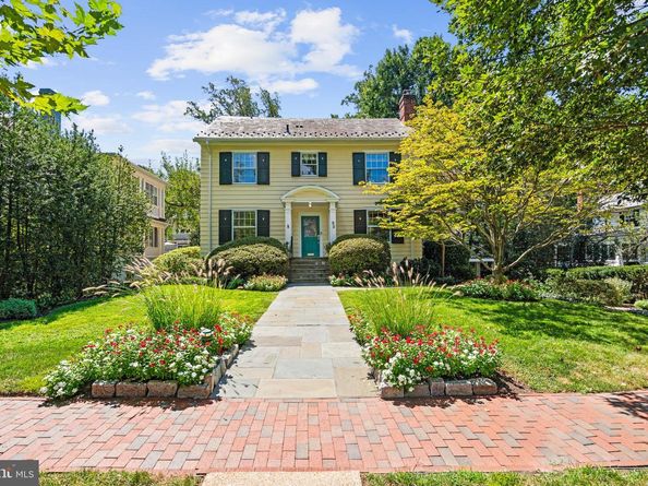 32 W Irving Street, Chevy Chase MD 20815
