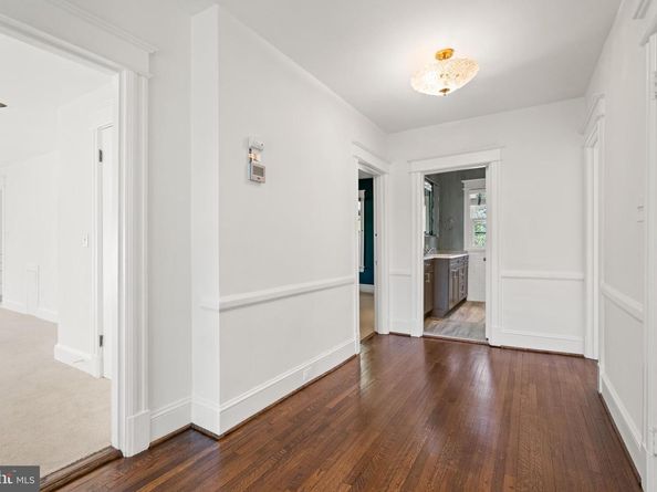 32 W Irving Street, Chevy Chase MD 20815