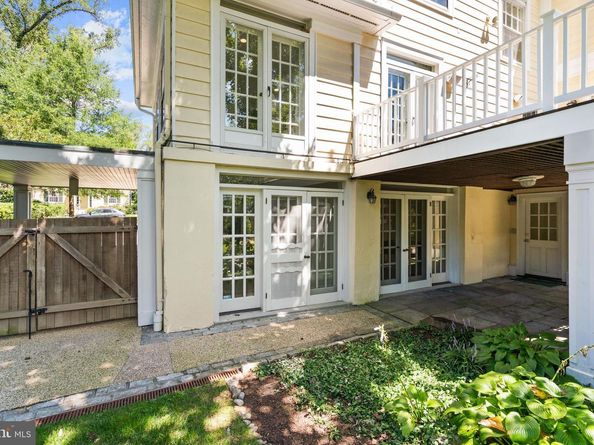 32 W Irving Street, Chevy Chase MD 20815