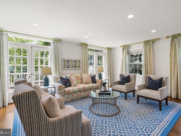 32 W Irving Street, Chevy Chase MD 20815