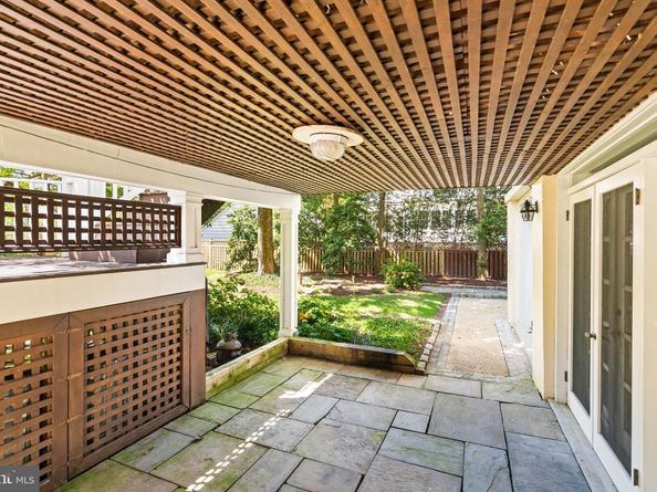 32 W Irving Street, Chevy Chase MD 20815