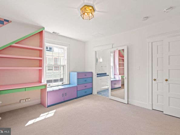 32 W Irving Street, Chevy Chase MD 20815