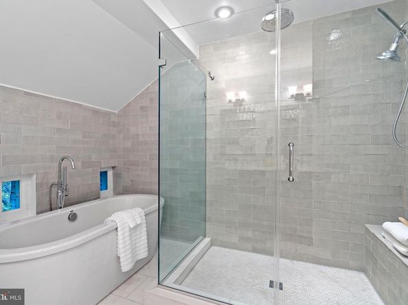 1922 Belmont Road NW 3, Washington DC 20009