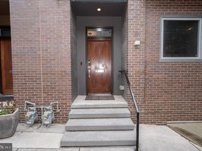 810 N 24TH Street, Philadelphia PA 19130
