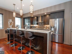 810 N 24TH Street, Philadelphia PA 19130