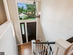 2322 S Pierce Street S, Arlington VA 22202