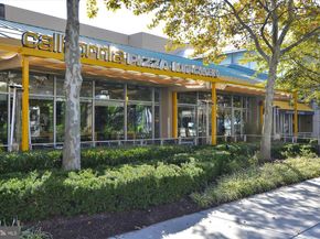 2322 S Pierce Street S, Arlington VA 22202