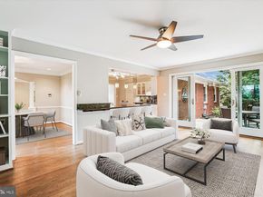 2322 S Pierce Street S, Arlington VA 22202
