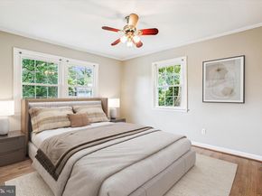 2322 S Pierce Street S, Arlington VA 22202