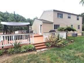105 Deerwood Court, Sterling VA 20164
