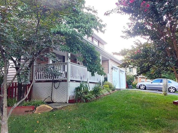 105 Deerwood Court, Sterling VA 20164