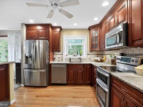 1009 Twist Road, Philadelphia PA 19115