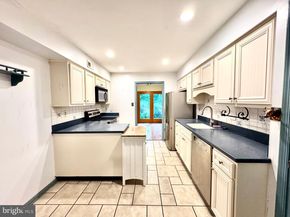 337 Paoli Woods, Paoli PA 19301