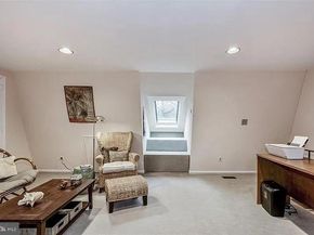 337 Paoli Woods, Paoli PA 19301