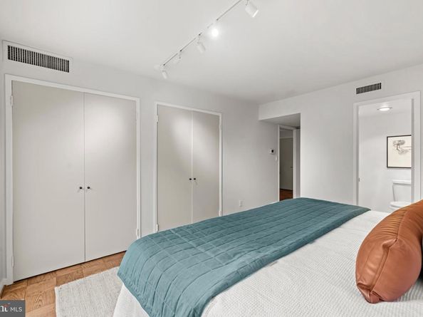 1001 26TH Street NW 308, Washington DC 20037