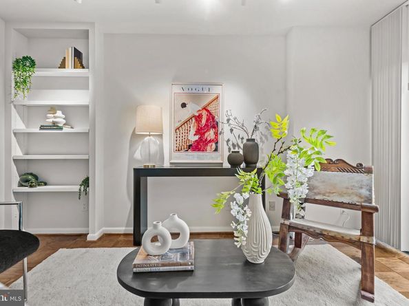 1001 26TH Street NW 308, Washington DC 20037
