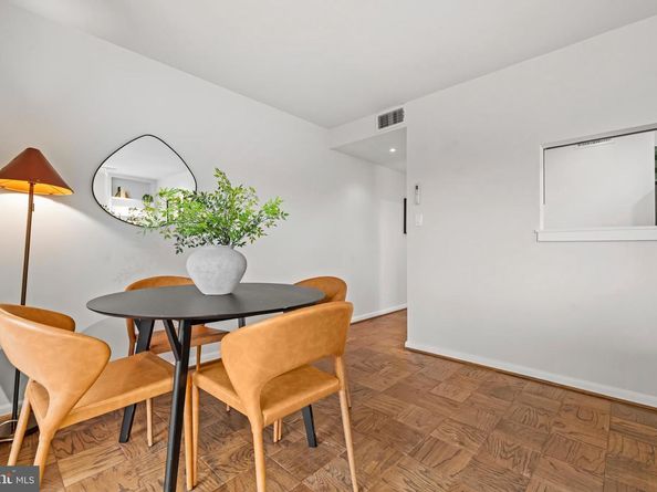 1001 26TH Street NW 308, Washington DC 20037
