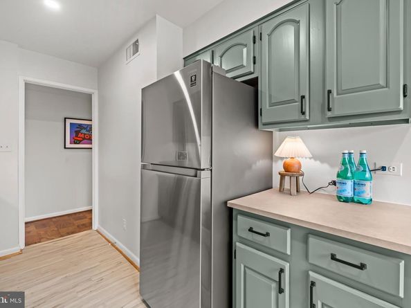 1001 26TH Street NW 308, Washington DC 20037