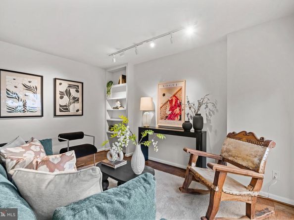 1001 26TH Street NW 308, Washington DC 20037