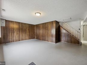 3305 Gurley Road, Philadelphia PA 19154