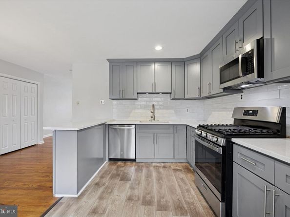 3305 Gurley Road, Philadelphia PA 19154