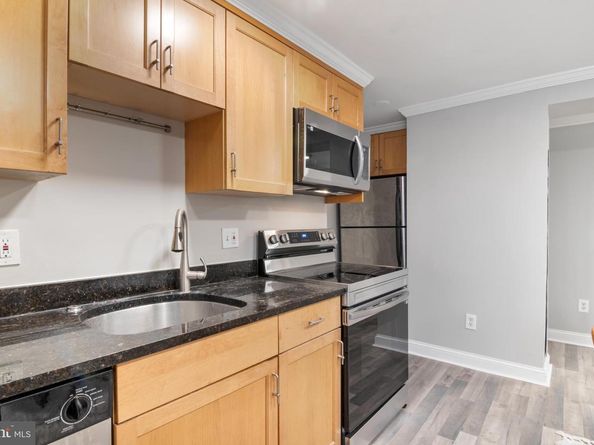 1708 Newton Street NW 104, Washington DC 20010