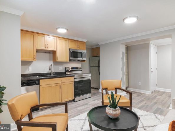 1708 Newton Street NW 104, Washington DC 20010