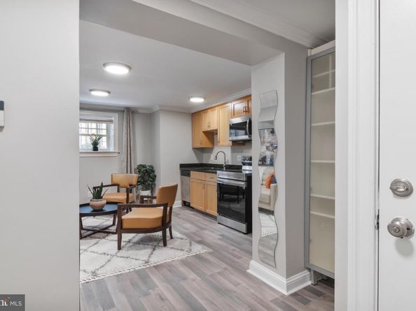 1708 Newton Street NW 104, Washington DC 20010