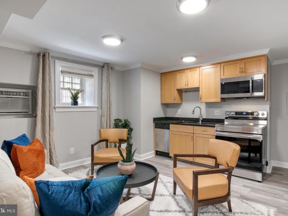 1708 Newton Street NW 104, Washington DC 20010