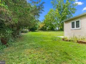 1020 Pennsylvania Avenue, Southampton PA 18966