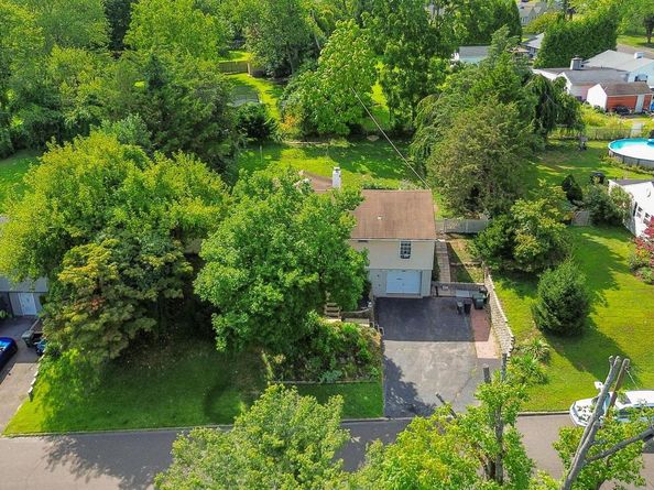 1020 Pennsylvania Avenue, Southampton PA 18966