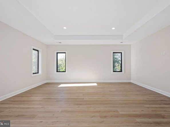 1930 Fisher Court, Falls Church VA 22043