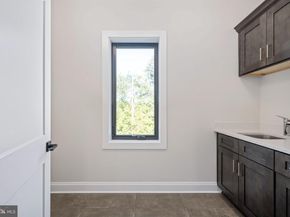 1930 Fisher Court, Falls Church VA 22043