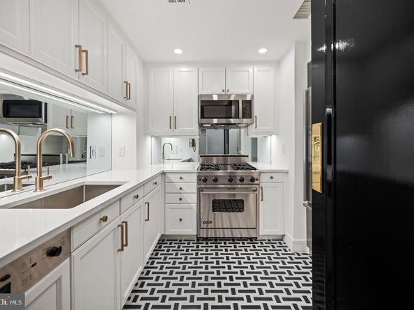 1111 23rd Street NW 2E, Washington DC 20037