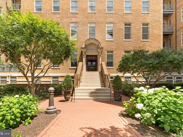 2425 L Street NW 211, Washington DC 20037
