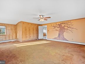 60 Upland Road, Levittown PA 19056