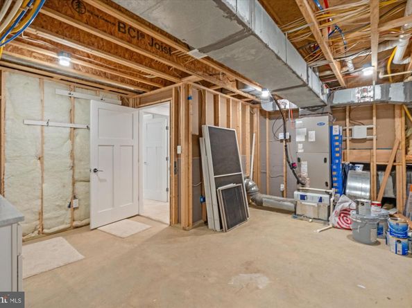 508 E Custis Avenue, Alexandria VA 22301